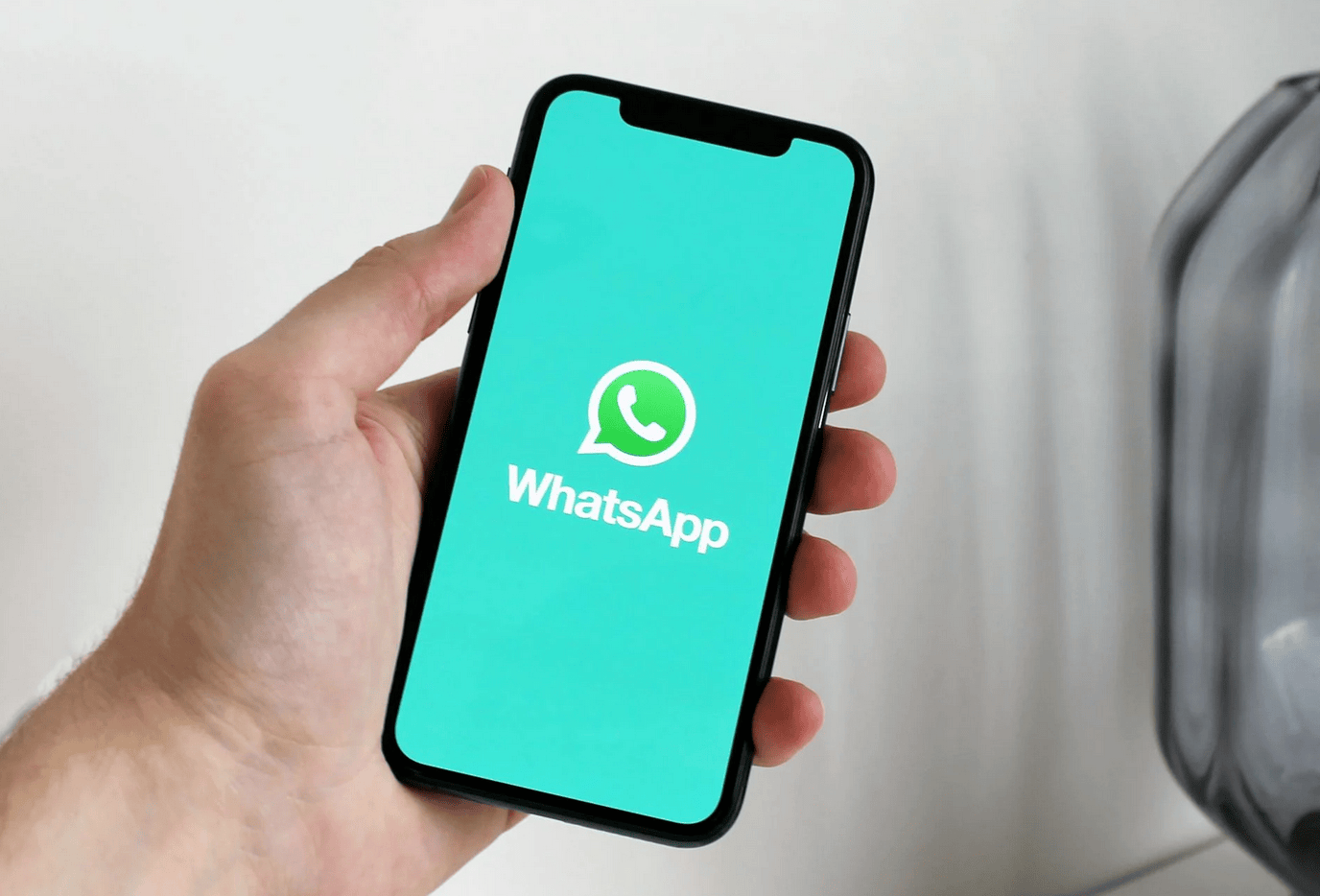 WhatsApp个人号营销：如何利用私域流量零成本触达客户？