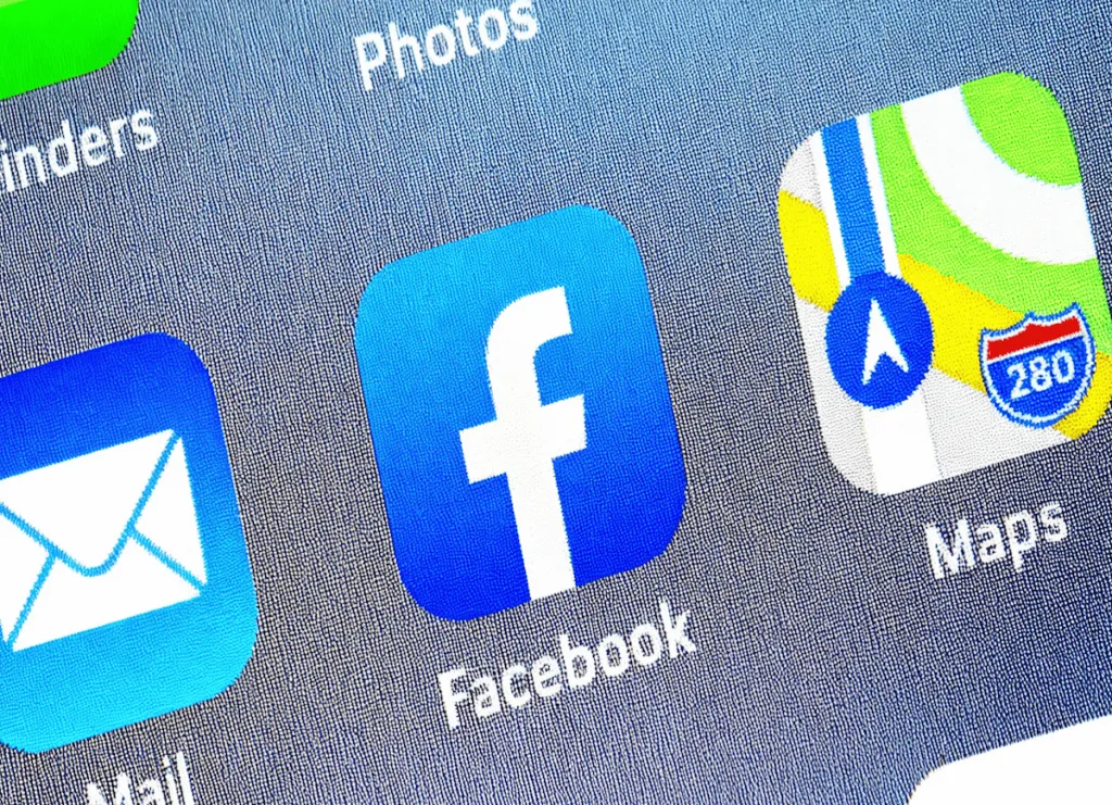 5 大策略让 Facebook 自动回复效率翻倍：从留言到转化的全链路指南
